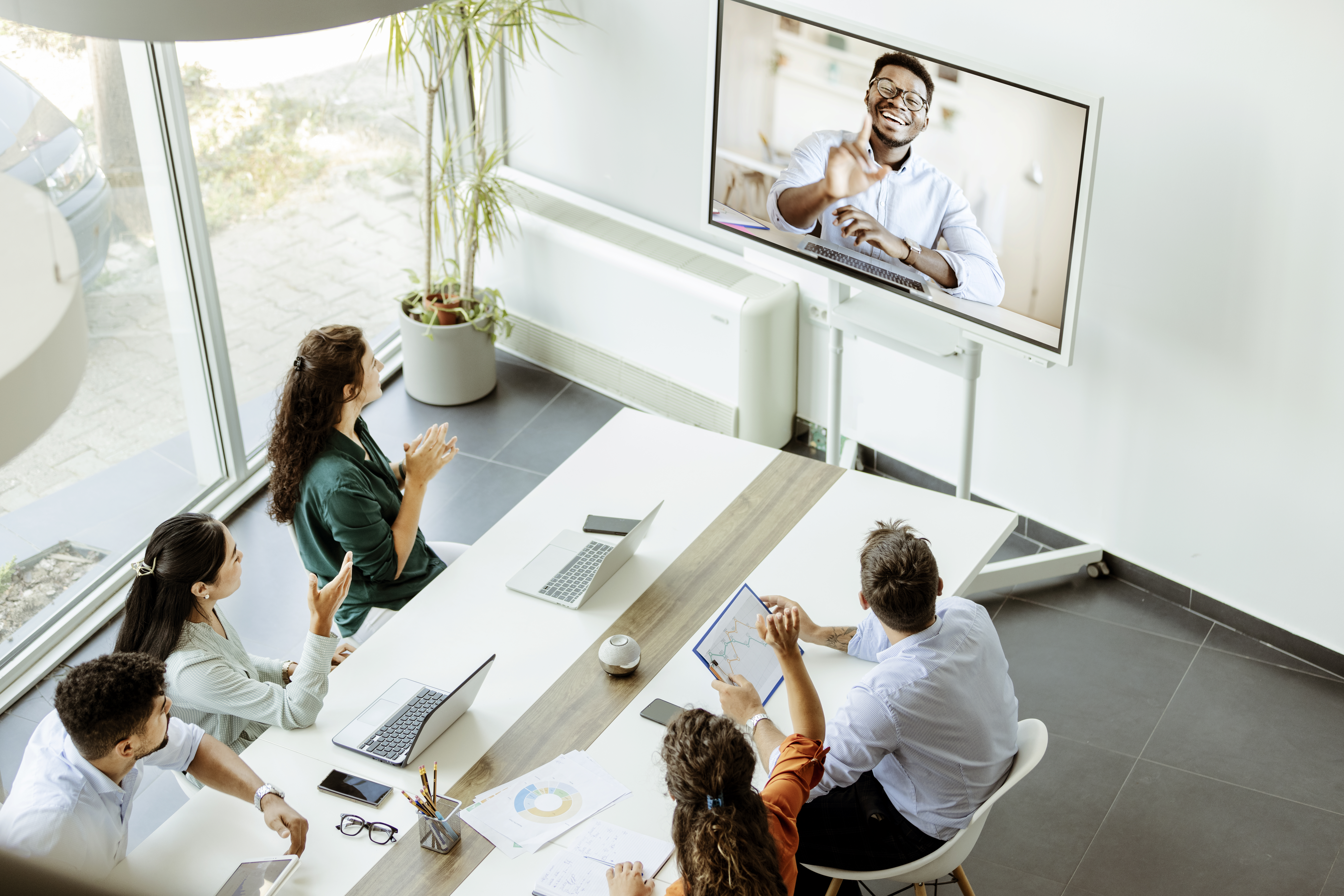 hybrid leadership